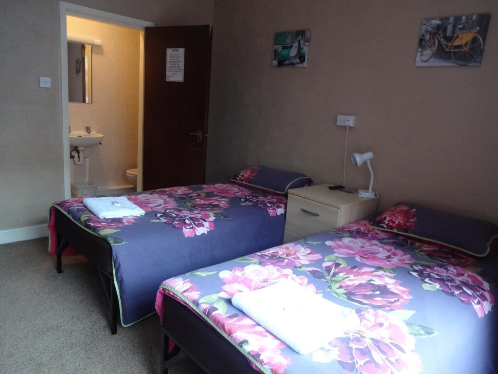 The Manor Hotel Nuneaton Extérieur photo