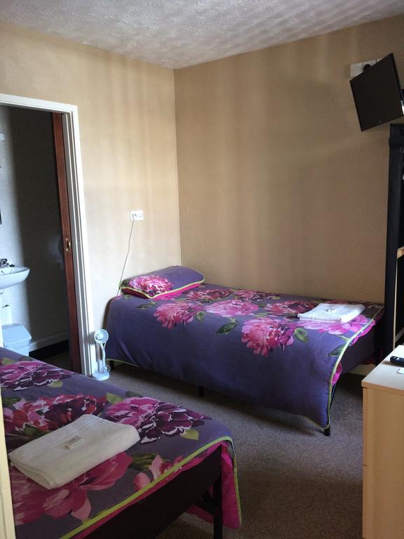 The Manor Hotel Nuneaton Extérieur photo